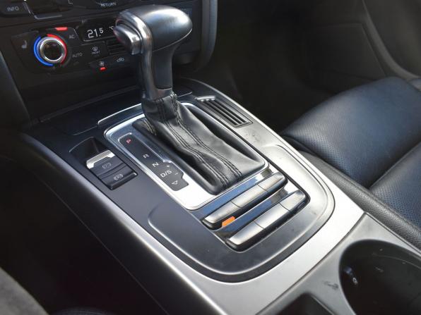 Audi A4 IV (B8) Рестайлинг с пробегом 2013 года, цена 1 719 000 рублей, 109239 км, седан, Автокод Объявления