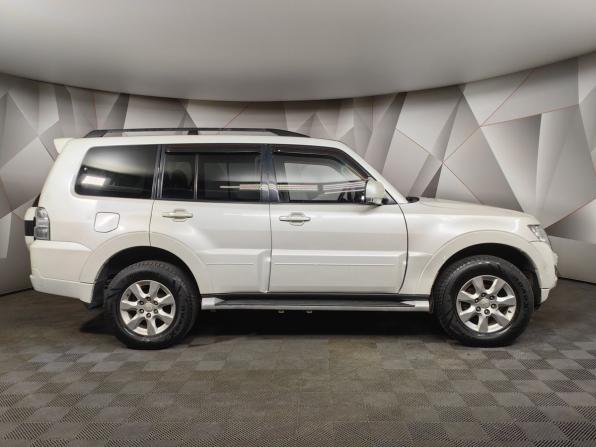Mitsubishi Pajero IV Рестайлинг 1 с пробегом 2014 года, цена 1 550 000 рублей, 367187 км, внедорожник, Автокод Объявления