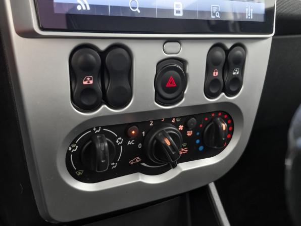 Renault Sandero I с пробегом 2012 года, цена 629 000 рублей, 129361 км, хэтчбек, Автокод Объявления