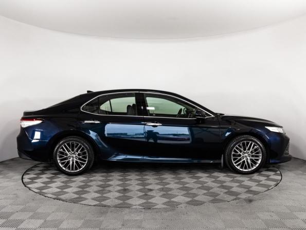 Toyota Camry VIII (XV70) с пробегом 2020 года, цена 2 499 000 рублей, 262332 км, седан, Автокод Объявления