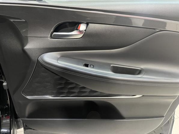 Hyundai Santa Fe IV Рестайлинг с пробегом 2021 года, цена 3 711 000 рублей, 70556 км, внедорожник, Автокод Объявления
