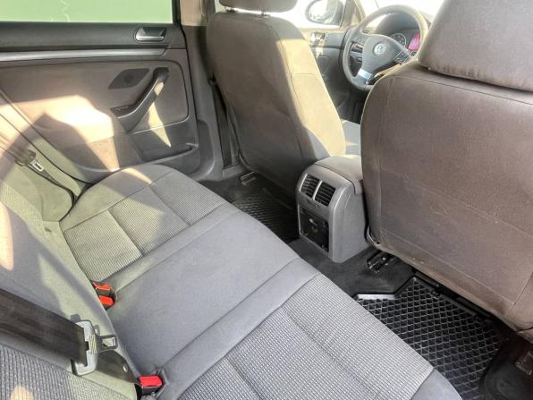 Volkswagen Jetta V с пробегом 2008 года, цена 370 000 рублей, 299003 км, седан, Автокод Объявления