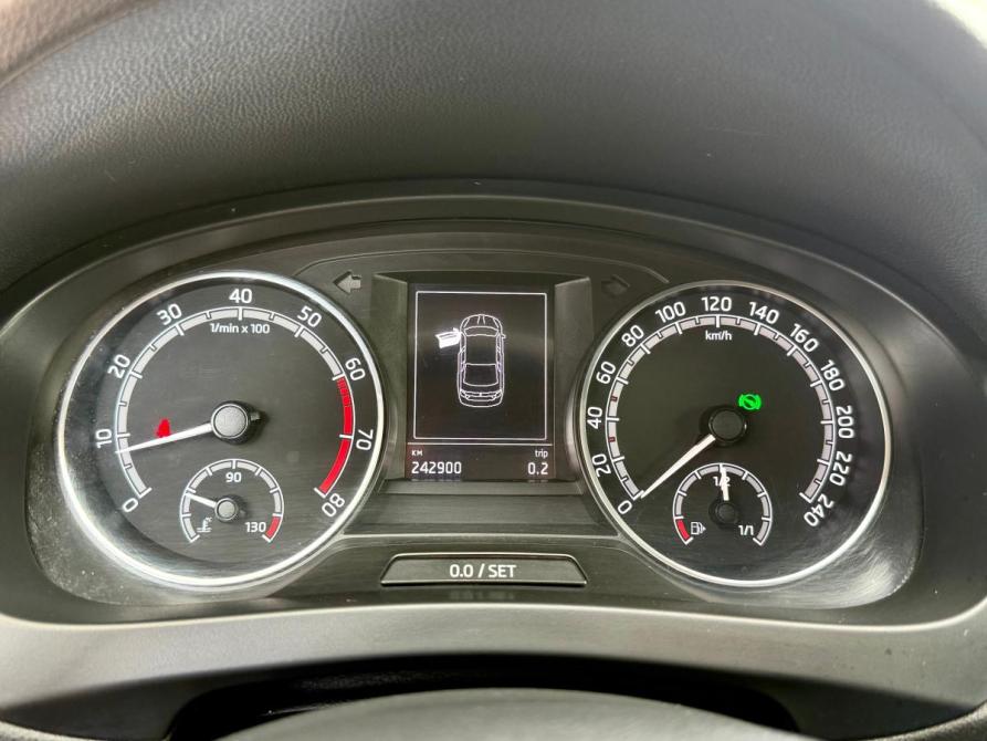 Skoda Rapid I Рестайлинг Воронеж  - изображение 10