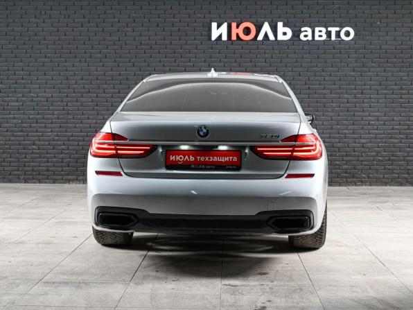 BMW 7 серии VI (G11/G12) с пробегом 2017 года, цена 2 900 000 рублей, 174916 км, седан, Автокод Объявления