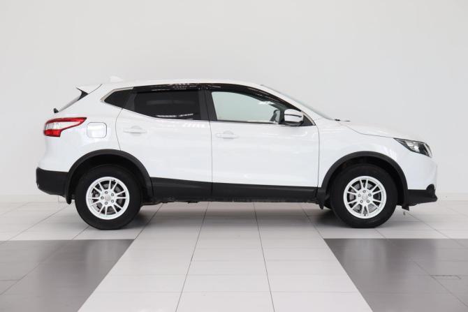 Nissan Qashqai II с пробегом 2017 года, цена 1 550 000 рублей, 136945 км, внедорожник, Автокод Объявления