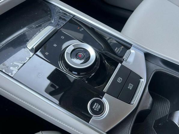 Kia Sportage V с пробегом 2026 года, цена 3 640 000 рублей, 46 км, внедорожник, Автокод Объявления