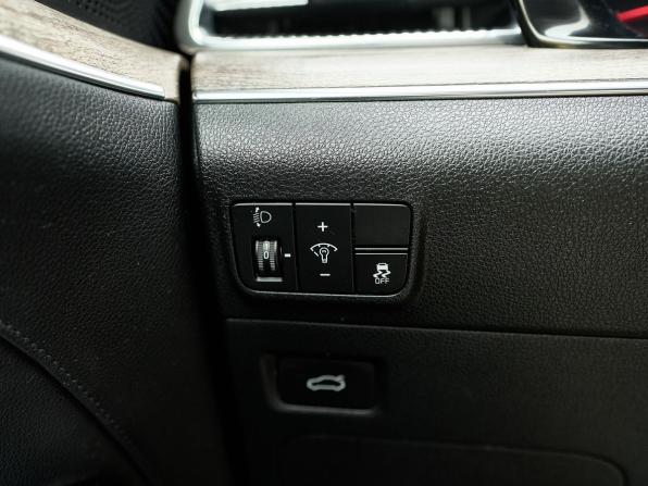 Kia K5 III с пробегом 2021 года, цена 2 320 000 рублей, 100357 км, седан, Автокод Объявления