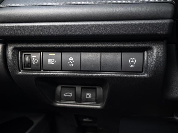 Toyota Camry IX (XV80) China Market с пробегом 2024 года, цена 3 577 000 рублей, 25842 км, седан, Автокод Объявления
