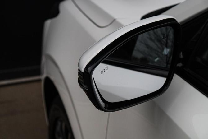 Changan UNI-K с пробегом 2023 года, цена 2 950 000 рублей, 10471 км, внедорожник, Автокод Объявления