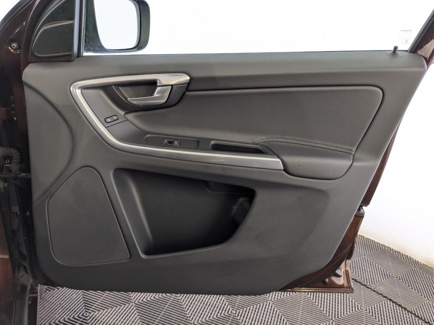 Volvo XC60 I Рестайлинг Москва  - изображение 20
