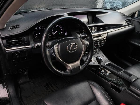 Lexus ES VI с пробегом 2012 года, цена 1 670 000 рублей, 302837 км, седан, Автокод Объявления