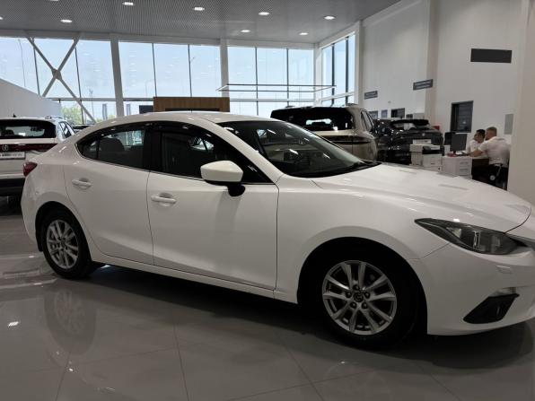 Mazda 3 III (BM) с пробегом 2014 года, цена 1 295 000 рублей, 179000 км, седан, Автокод Объявления