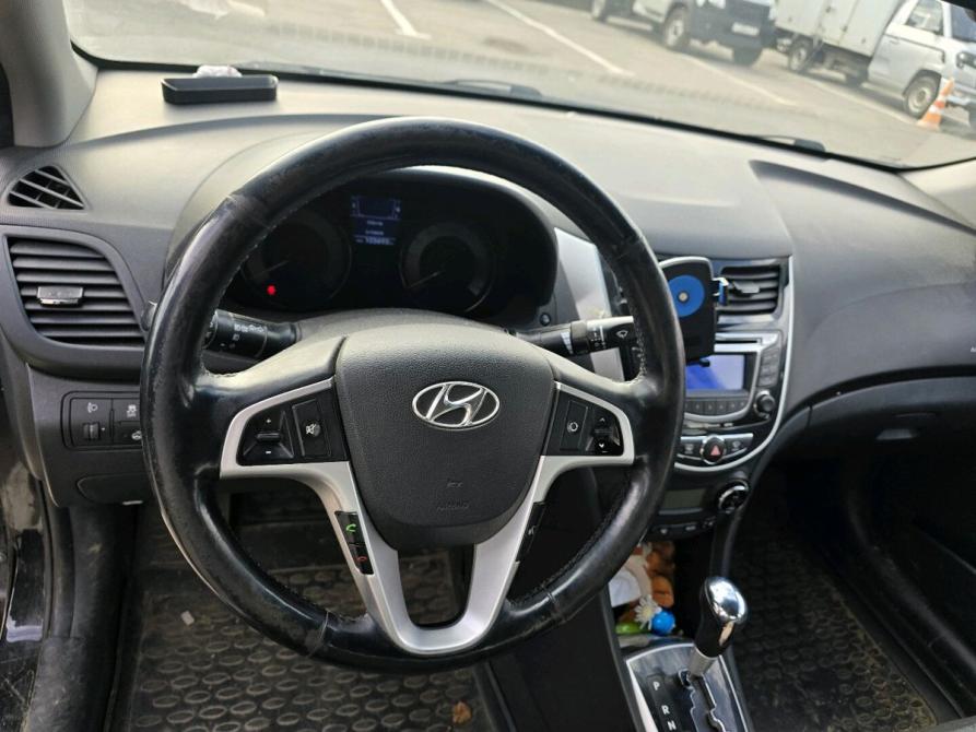 Hyundai Solaris I Санкт-Петербург  - изображение 5