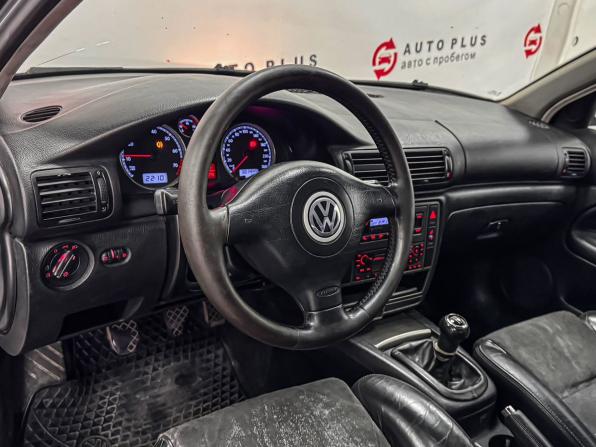 Volkswagen Passat B5 Рестайлинг с пробегом 2002 года, цена 399 000 рублей, 301445 км, седан, Автокод Объявления