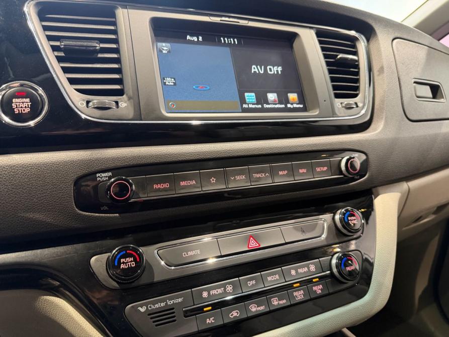 Kia Carnival III Москва  - изображение 18