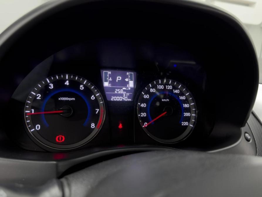 Hyundai Solaris I Рестайлинг Ростов-на-Дону  - изображение 15