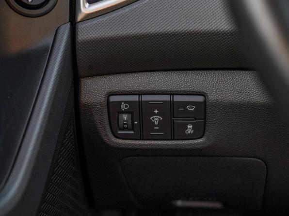 Hyundai Creta I Рестайлинг с пробегом 2021 года, цена 2 020 000 рублей, 102976 км, внедорожник, Автокод Объявления