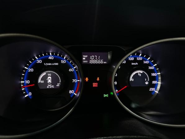 Hyundai ix35 I с пробегом 2013 года, цена 1 170 000 рублей, 188666 км, внедорожник, Автокод Объявления