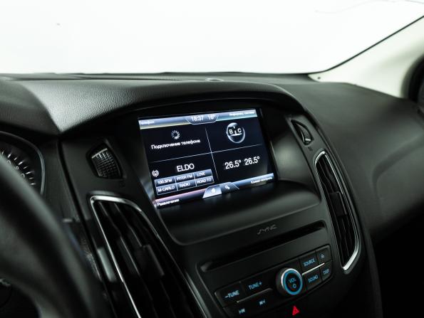 Ford Focus III Рестайлинг с пробегом 2016 года, цена 1 059 700 рублей, 123677 км, седан, Автокод Объявления