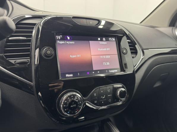 Renault Kaptur I Рестайлинг с пробегом 2021 года, цена 1 779 067 рублей, 95083 км, внедорожник, Автокод Объявления