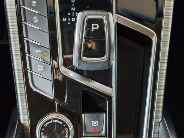 Geely Atlas Pro с пробегом 2021 года, цена 1 755 150 рублей, 68001 км, внедорожник, Автокод Объявления