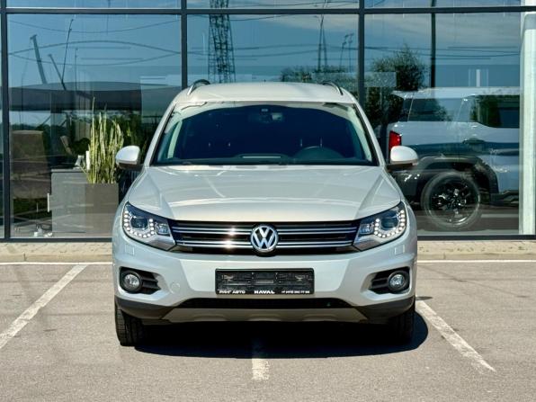 Volkswagen Tiguan I Рестайлинг с пробегом 2013 года, цена 1 455 000 рублей, 196289 км, внедорожник, Автокод Объявления