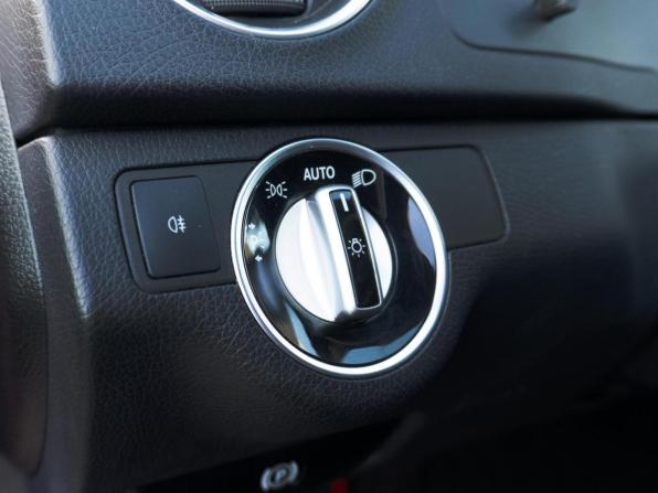 Mercedes-Benz C-Класс III (W204) Рестайлинг с пробегом 2012 года, цена 1 199 000 рублей, 152763 км, седан, Автокод Объявления