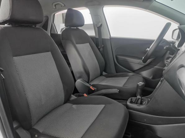 Volkswagen Polo V с пробегом 2010 года, цена 489 000 рублей, 366759 км, седан, Автокод Объявления