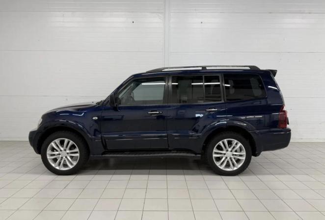Mitsubishi Pajero III Рестайлинг с пробегом 2004 года, цена 890 000 рублей, 284226 км, внедорожник, Автокод Объявления