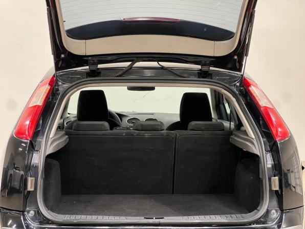 Ford Focus II с пробегом 2007 года, цена 485 000 рублей, 240000 км, хэтчбек, Автокод Объявления