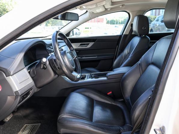 Jaguar XF II с пробегом 2018 года, цена 2 650 000 рублей, 126897 км, седан, Автокод Объявления
