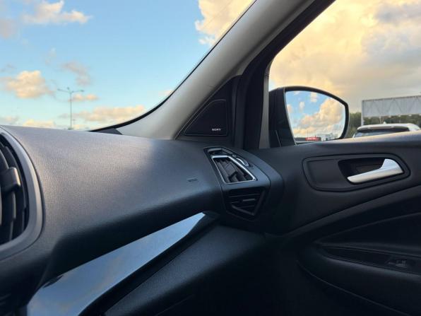 Ford Kuga II Рестайлинг с пробегом 2018 года, цена 1 485 000 рублей, 133000 км, внедорожник, Автокод Объявления