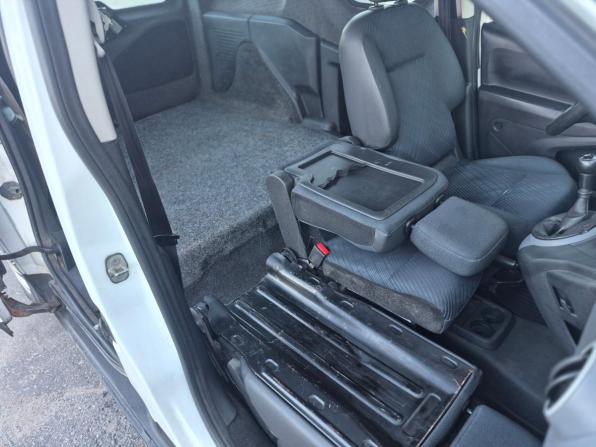 Peugeot Partner II с пробегом 2011 года, цена 529 000 рублей, 332158 км, минивэн, Автокод Объявления