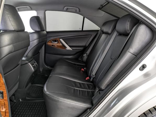 Toyota Camry VI (XV40) Рестайлинг с пробегом 2011 года, цена 1 125 000 рублей, 296394 км, седан, Автокод Объявления