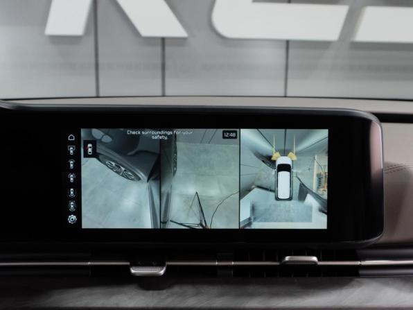 Kia Carnival IV с пробегом 2022 года, цена 4 300 000 рублей, 40348 км, минивэн, Автокод Объявления