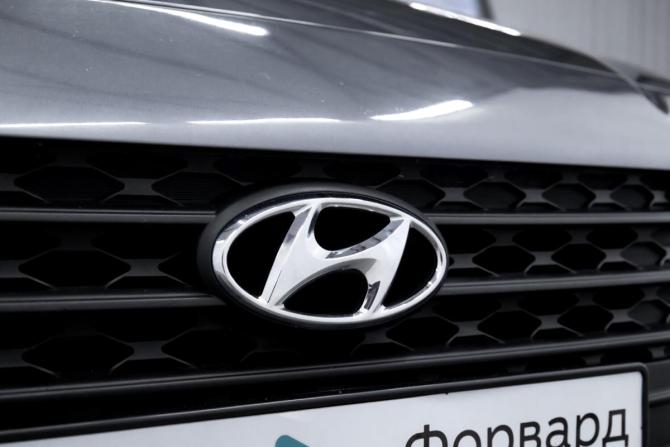 Hyundai Solaris II с пробегом 2019 года, цена 1 399 000 рублей, 111907 км, седан, Автокод Объявления