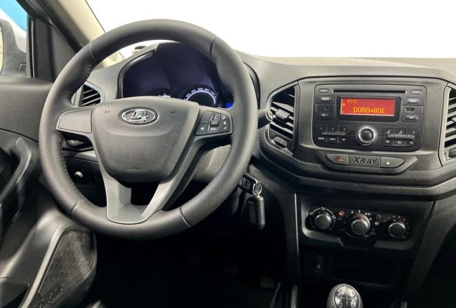 Lada (ВАЗ) XRAY I с пробегом 2017 года, цена 820 000 рублей, 95538 км, хэтчбек, Автокод Объявления