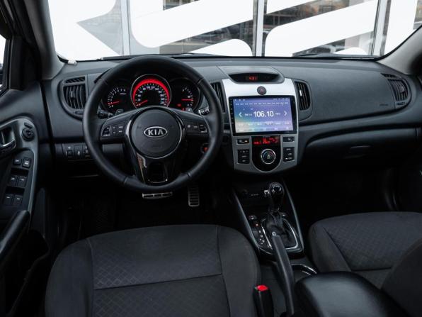 Kia Cerato II с пробегом 2012 года, цена 900 000 рублей, 239621 км, седан, Автокод Объявления