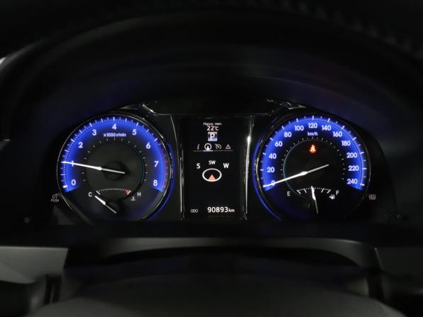 Toyota Camry VII (XV50) Рестайлинг с пробегом 2015 года, цена 2 349 900 рублей, 90876 км, седан, Автокод Объявления