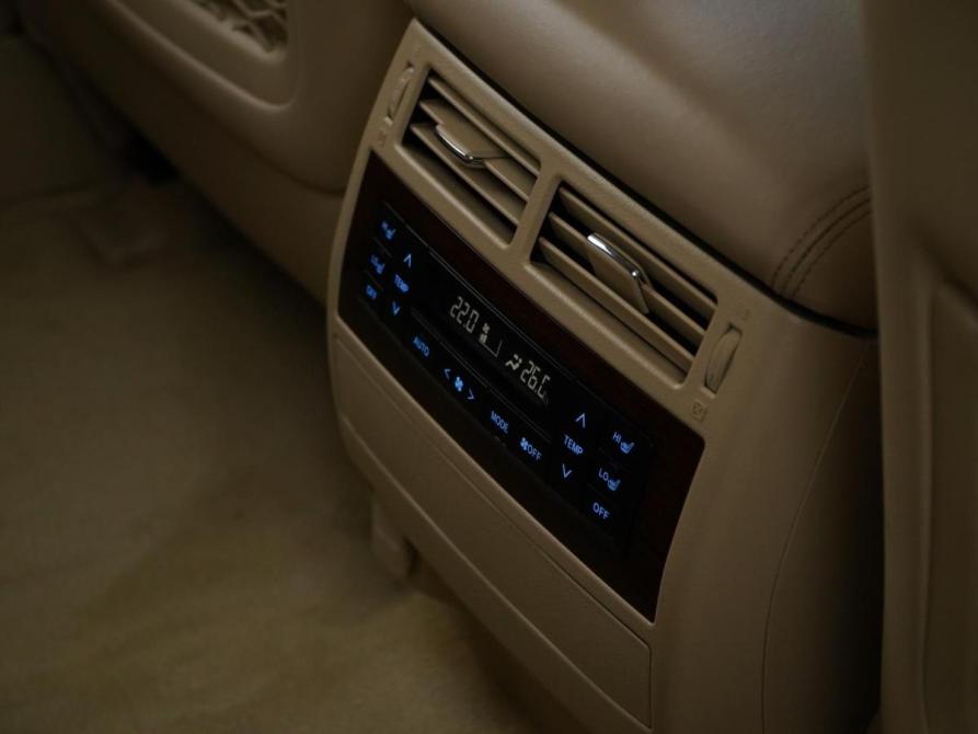 Toyota Land Cruiser 200 Series Рестайлинг 2 Москва  - изображение 24