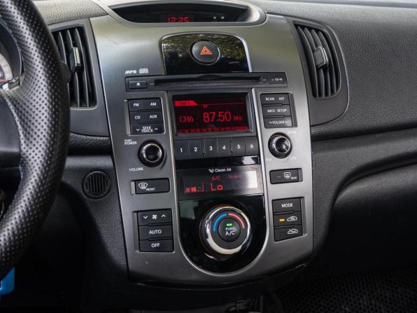Kia Cerato II с пробегом 2012 года, цена 850 000 рублей, 298790 км, седан, Автокод Объявления