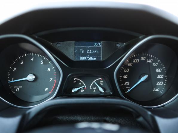 Ford Focus III с пробегом 2012 года, цена 559 000 рублей, 89759 км, седан, Автокод Объявления