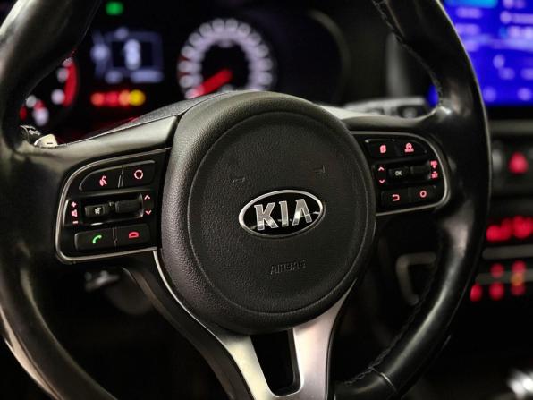 Kia Optima IV с пробегом 2017 года, цена 1 685 000 рублей, 223000 км, седан, Автокод Объявления