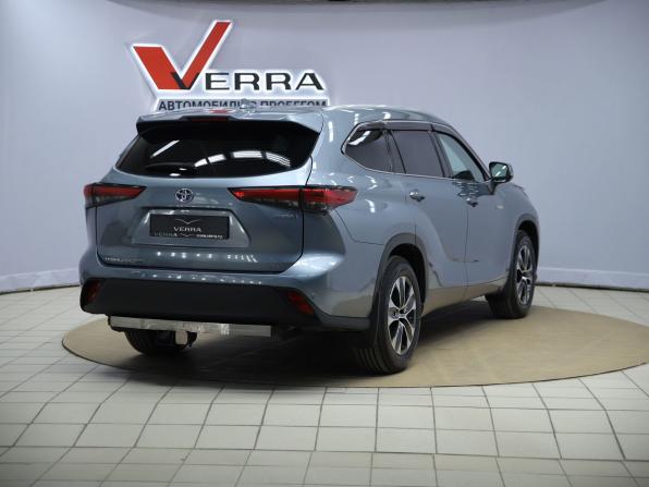 Toyota Highlander IV (XU70) с пробегом 2022 года, цена 4 690 000 рублей, 119979 км, внедорожник, Автокод Объявления