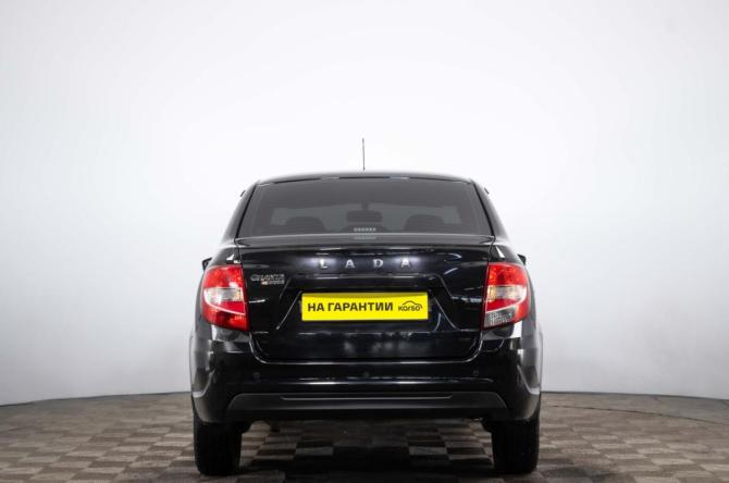 Lada (ВАЗ) Granta I Рестайлинг с пробегом 2021 года, цена 919 000 рублей, 49621 км, седан, Автокод Объявления