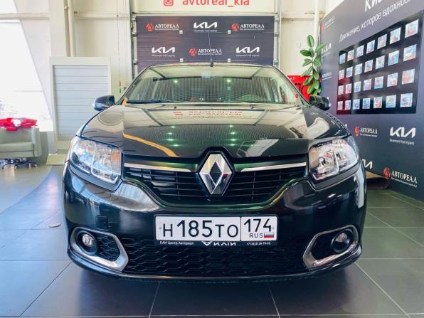 Renault Sandero II с пробегом 2015 года, цена 990 000 рублей, 78000 км, хэтчбек, Автокод Объявления