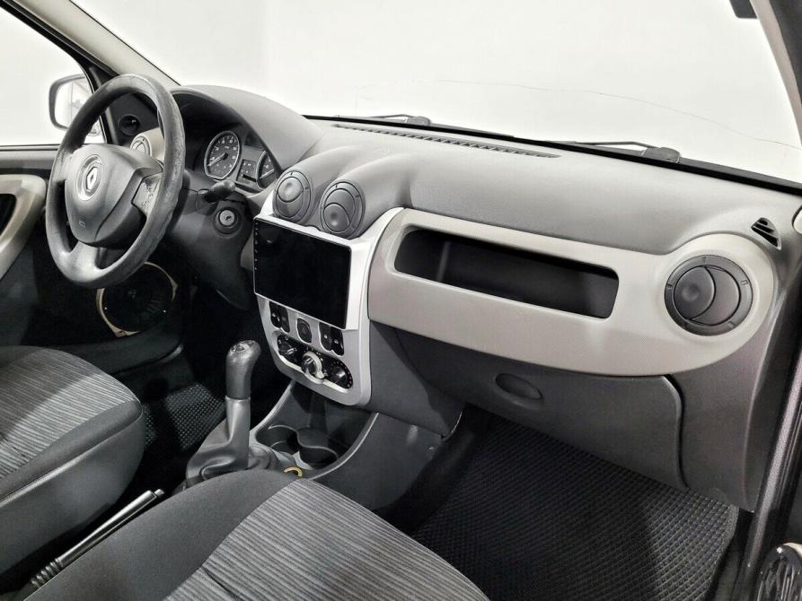 Renault Logan I Рестайлинг Москва  - изображение 11