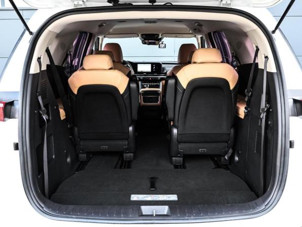 Kia Carnival IV с пробегом 2021 года, цена 3 819 000 рублей, 69357 км, минивэн, Автокод Объявления