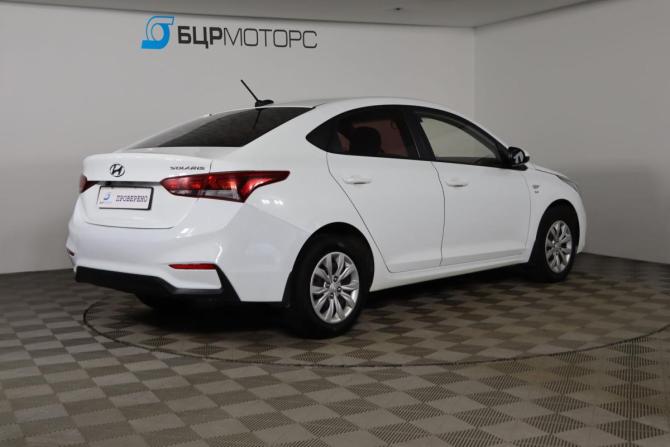 Hyundai Solaris II с пробегом 2017 года, цена 1 249 990 рублей, 102870 км, седан, Автокод Объявления