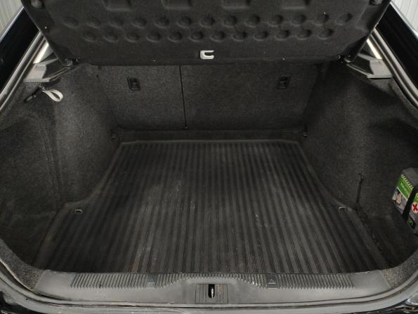 Skoda Octavia II (A5) Рестайлинг с пробегом 2011 года, цена 750 000 рублей, 233931 км, лифтбек, Автокод Объявления